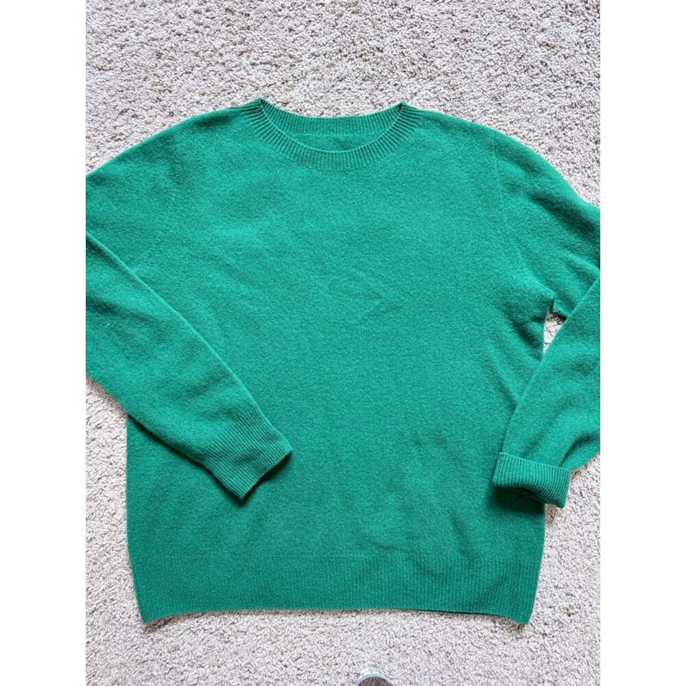 Emerald Green Ultra Soft Crewneck Sweater Women’s Medium
